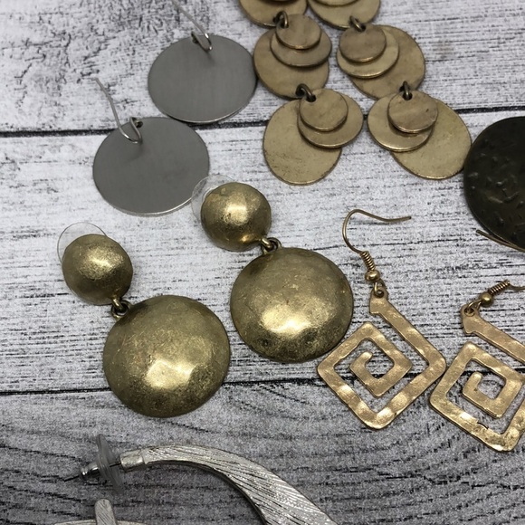 Curated bundle 6 modernist style earrings - Picture 4 of 5